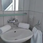 בית הארחה Adriya 4*