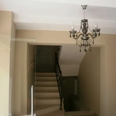 Adriya Affittacamere 4*