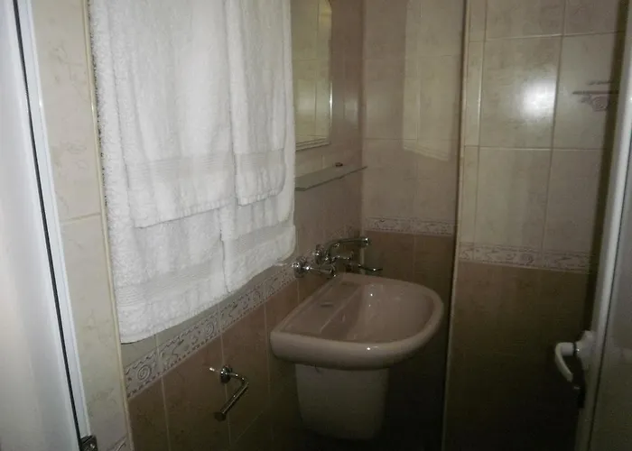 Adriya Πανσιόν Πριμόρσκο