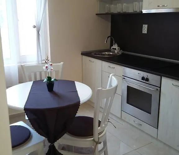 Adriya 4* Πριμόρσκο