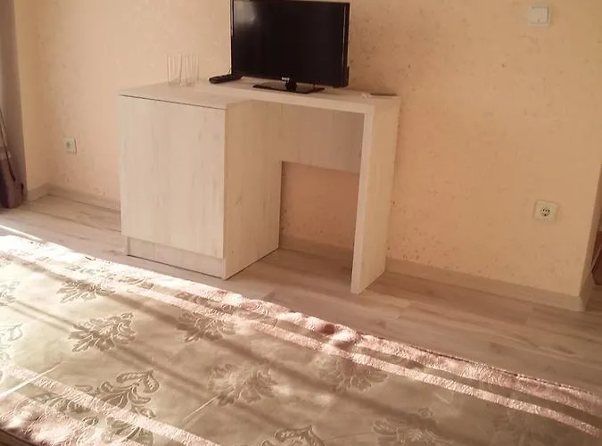 Adriya Πανσιόν